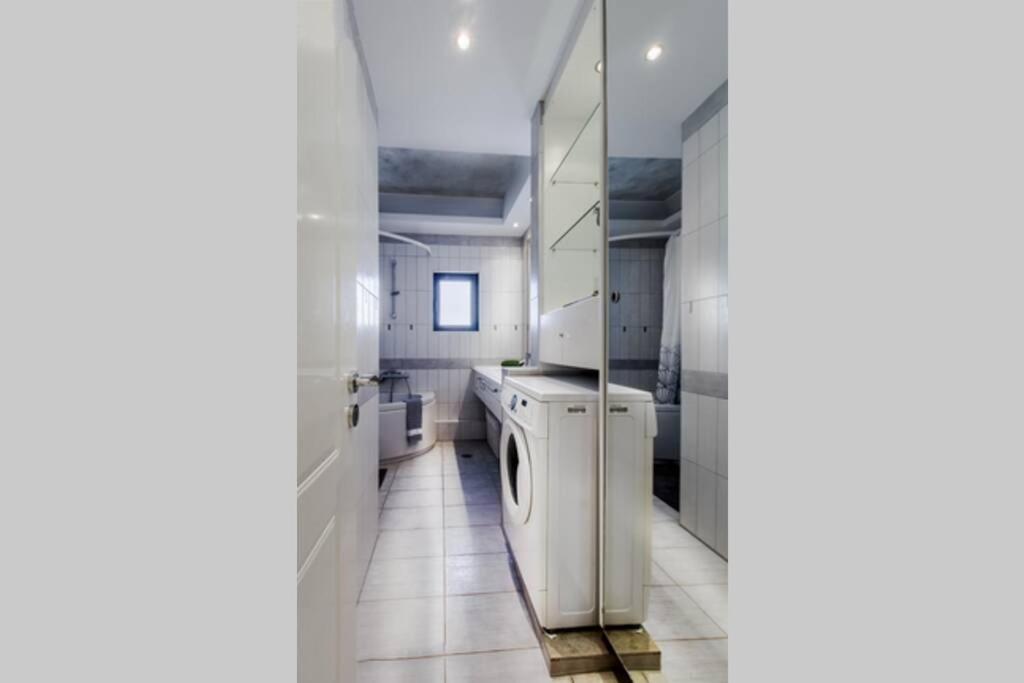 Spacious Apartment In Glyfada Close To The Sea Atene Esterno foto