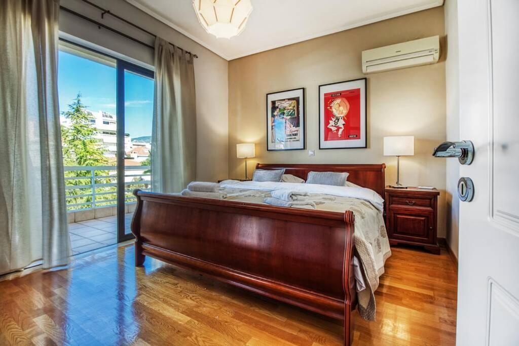 Spacious Apartment In Glyfada Close To The Sea Atene Esterno foto